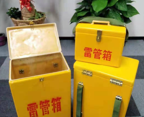 筠连玻璃钢雷管箱有哪些特点